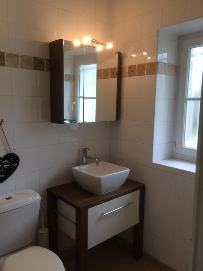 La Bretauche Apartment Checy Exterior photo